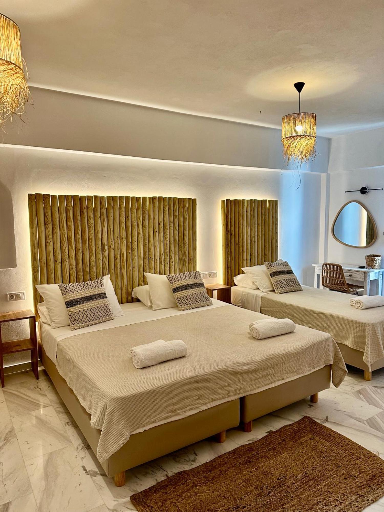 Athina Rooms - Lounge Apartments Páros Zewnętrze zdjęcie
