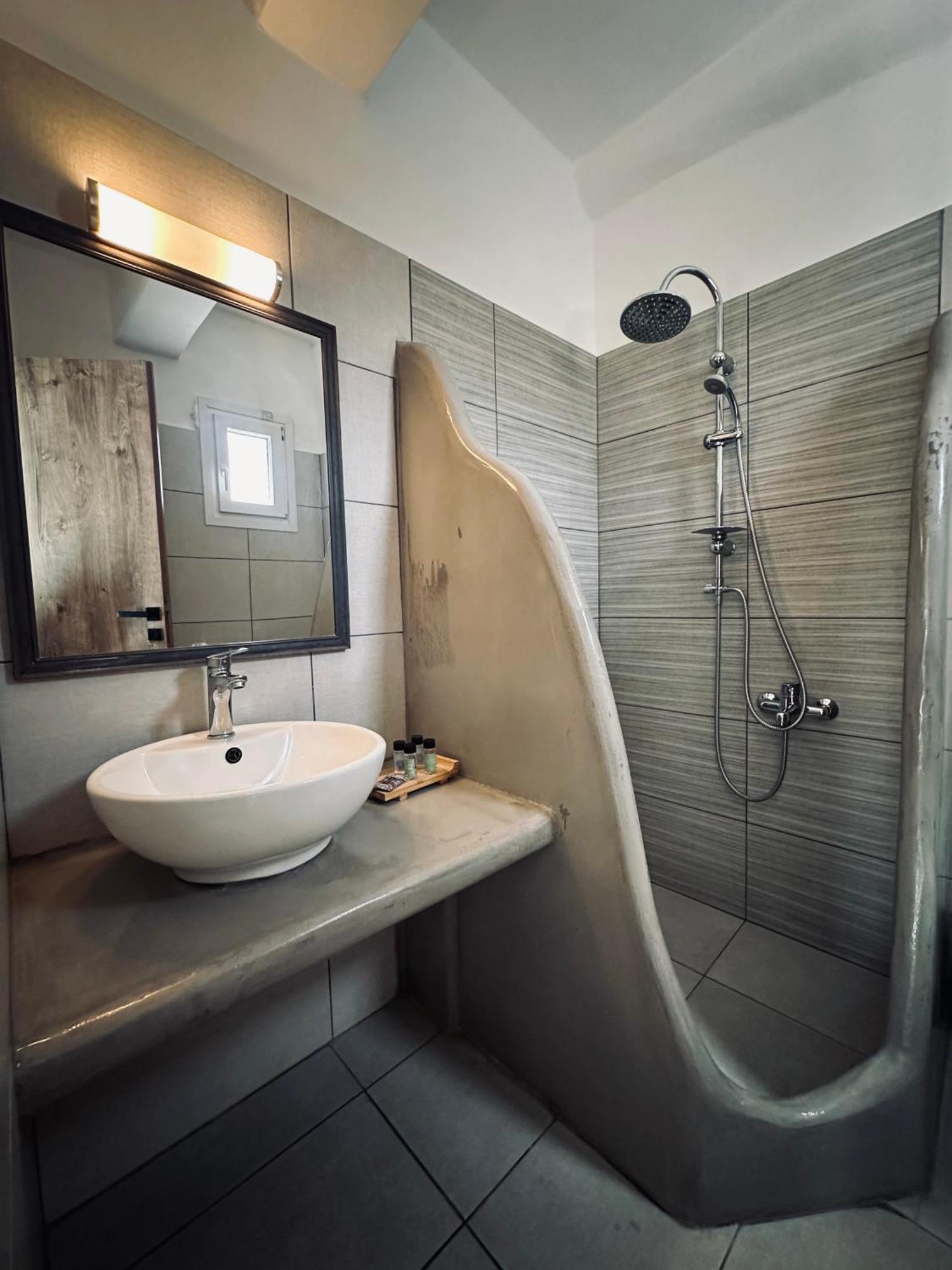 Athina Rooms - Lounge Apartments Páros Zewnętrze zdjęcie